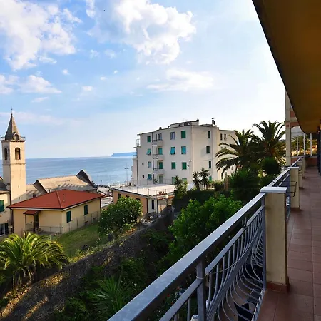 Hotel Germani 2*