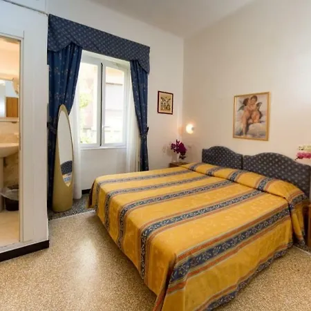 Hotel Germani 2*